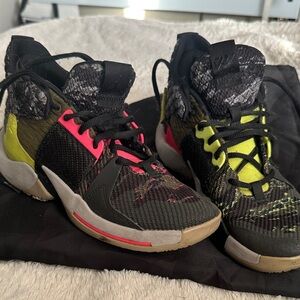 Jordan Kids Black and Pink Sneakers